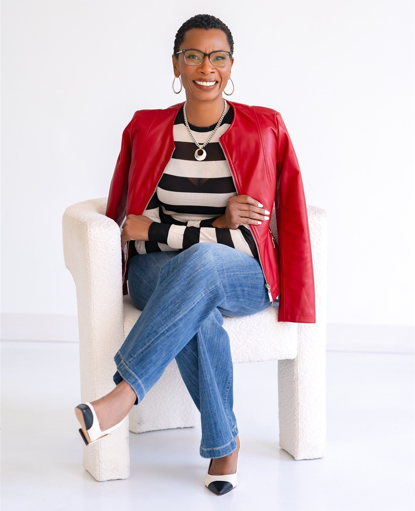 Michelle Anne Johnson — Speaker, Executive Coach, Speech Queen — Guest Page preview